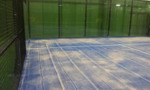 Resultado final pista Sport Home Algete: césped recuperado y arena descompactada