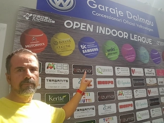 mantenimiento pistas padel clientes confian jesevar padel indoor lleida